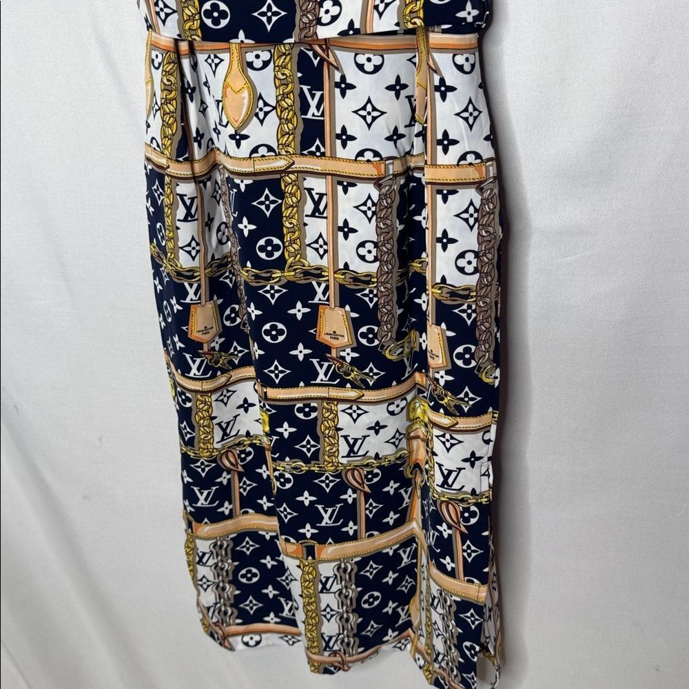 Zara Stylish Navy and Gold Patterned Dress. Size Small. - Picture 7 of 7